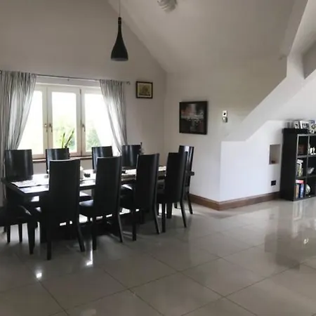 Luxury Idyllic View Setting With Hot Tub Nenagh