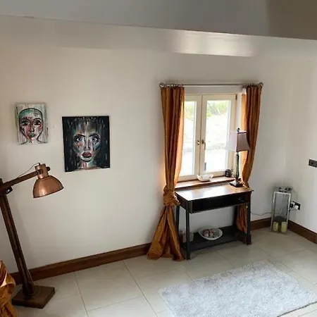Villa Luxury Idyllic View Setting With Hot Tub *